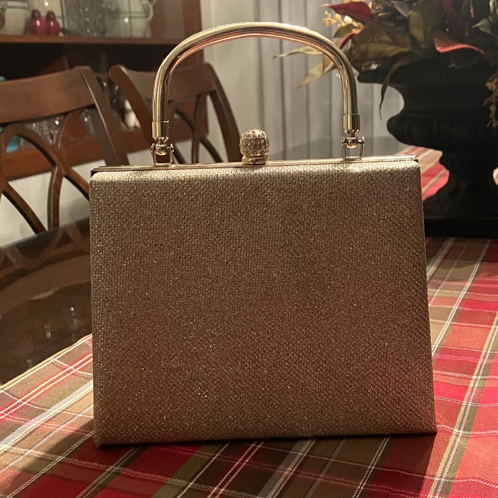 ❤️ Stunning Gold Formal Evening Box Purse